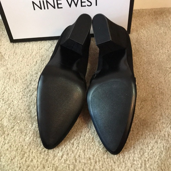 Nine West “saaro” in black suede. NIB - Picture 4 of 4